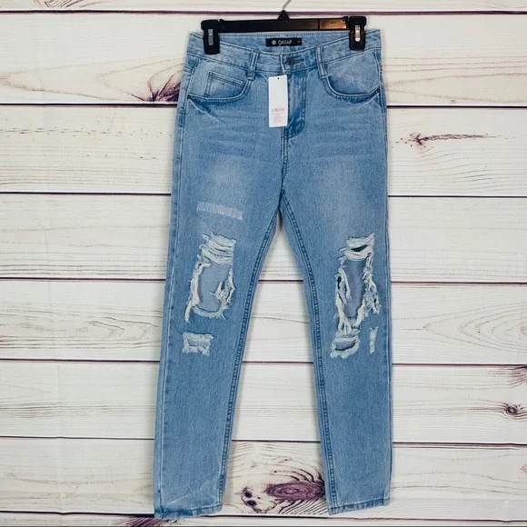 Light wash distressed boyfriend fit jean… - Picture 7 of 7